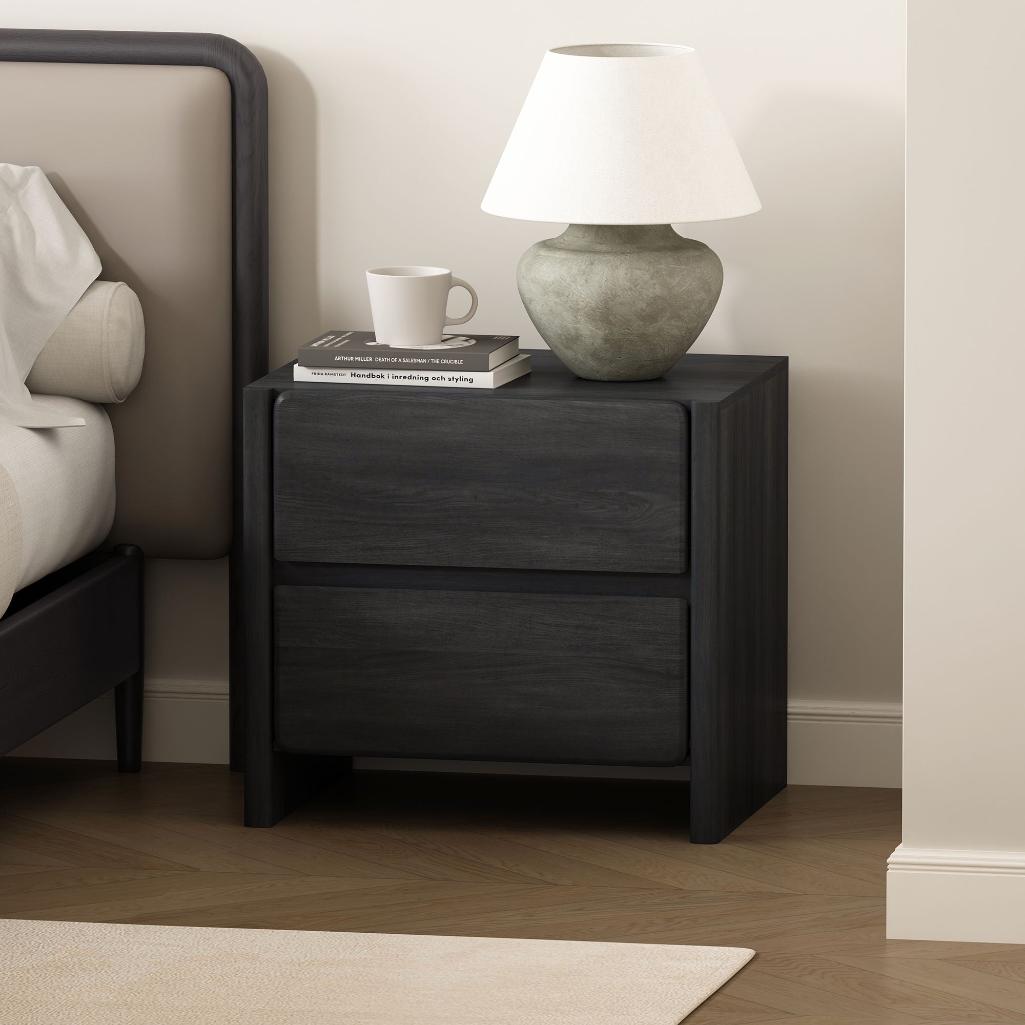 Linda - Nightstand
