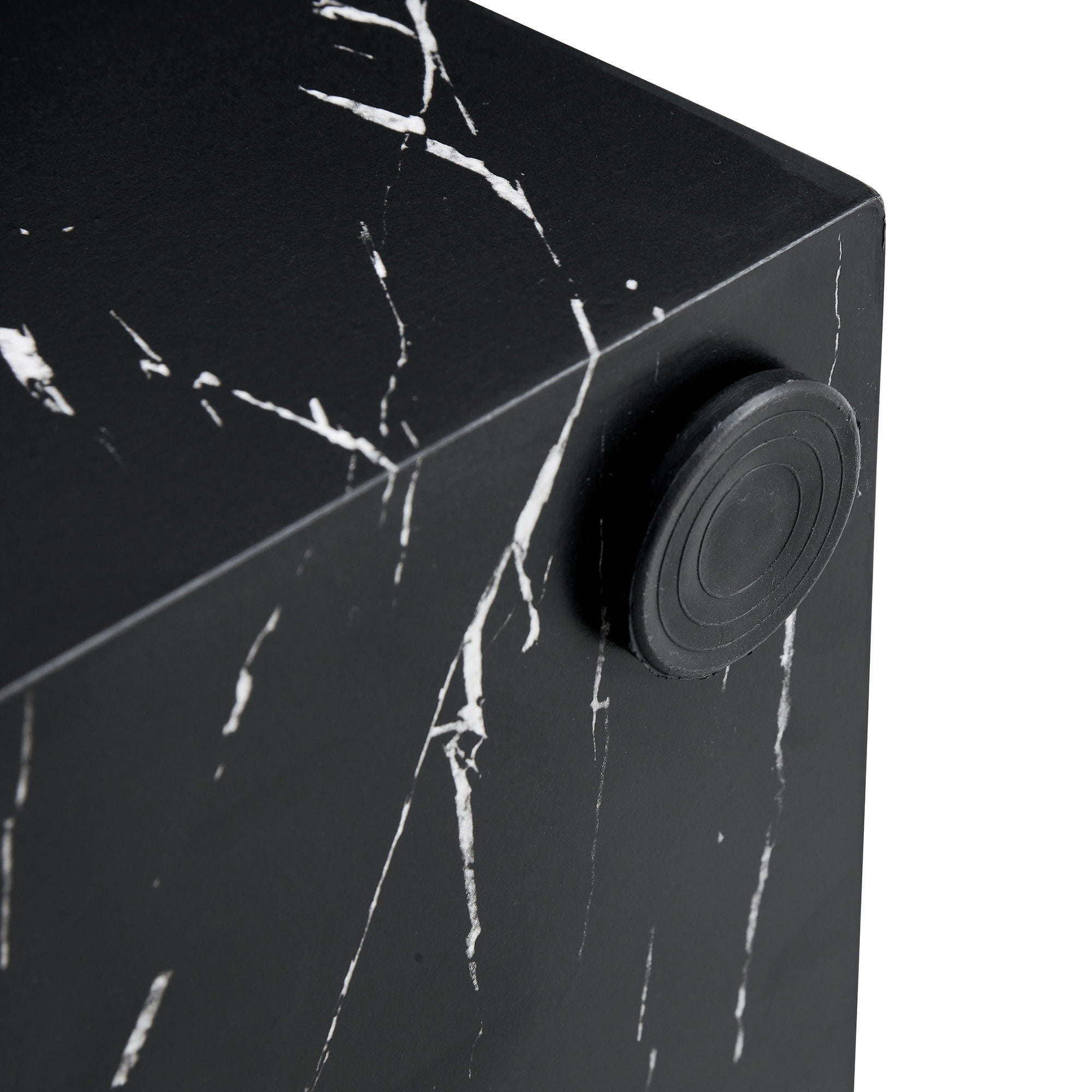 Modern Coffee Table With Stylish Design