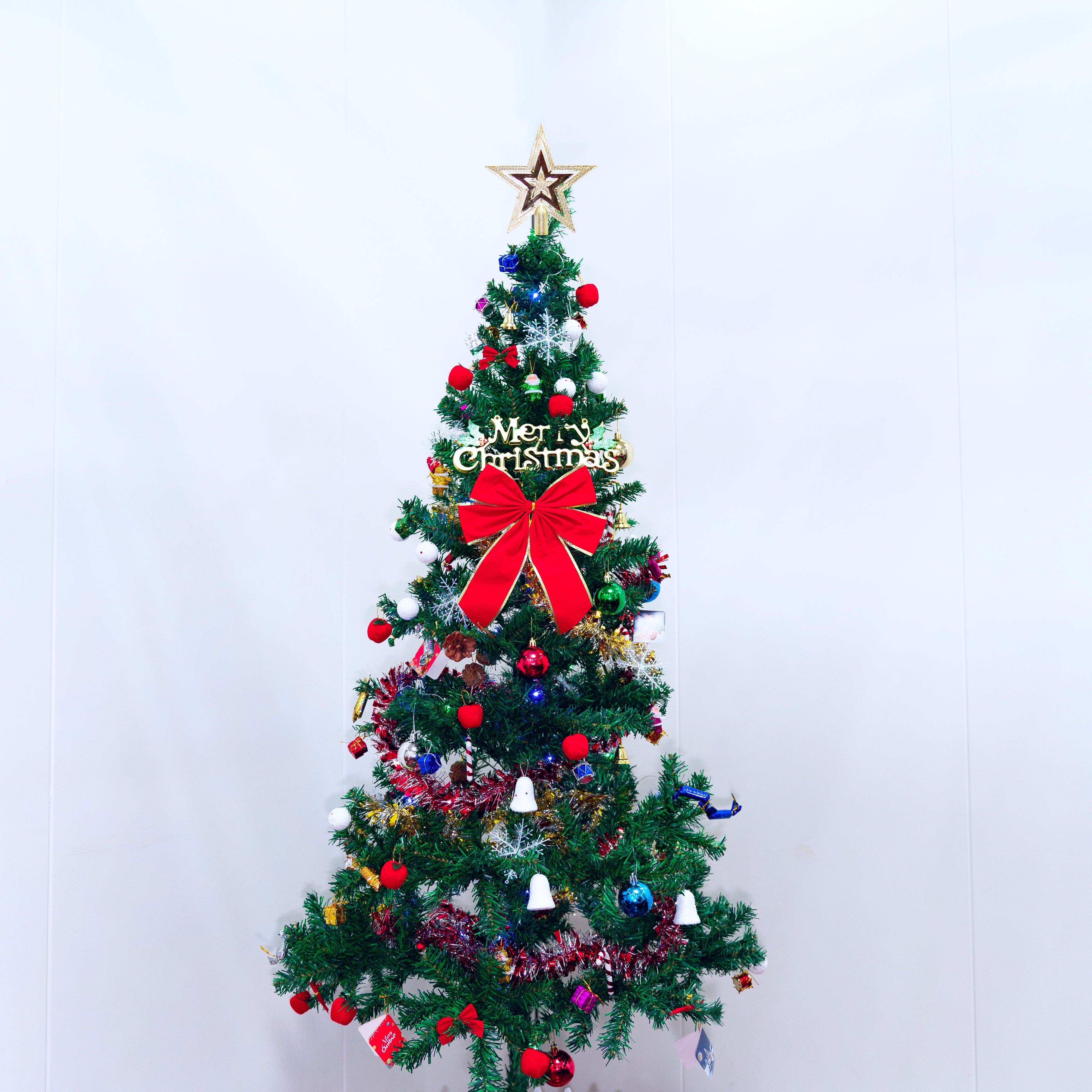 6ft Artificial Christmas Tree with LED Energy-Saving Lights