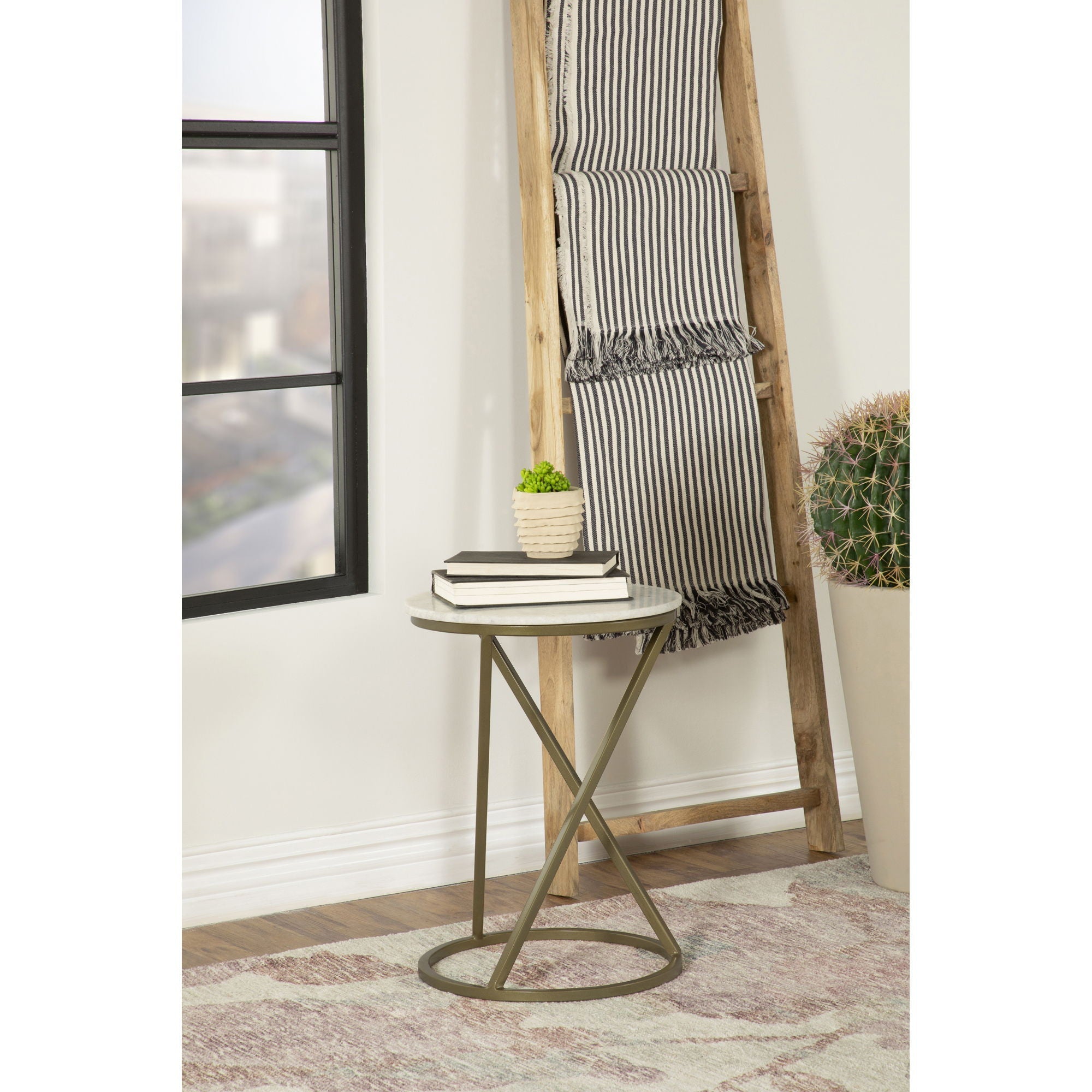 Balboa - Round Accent Side Table With Sculptural Base - White