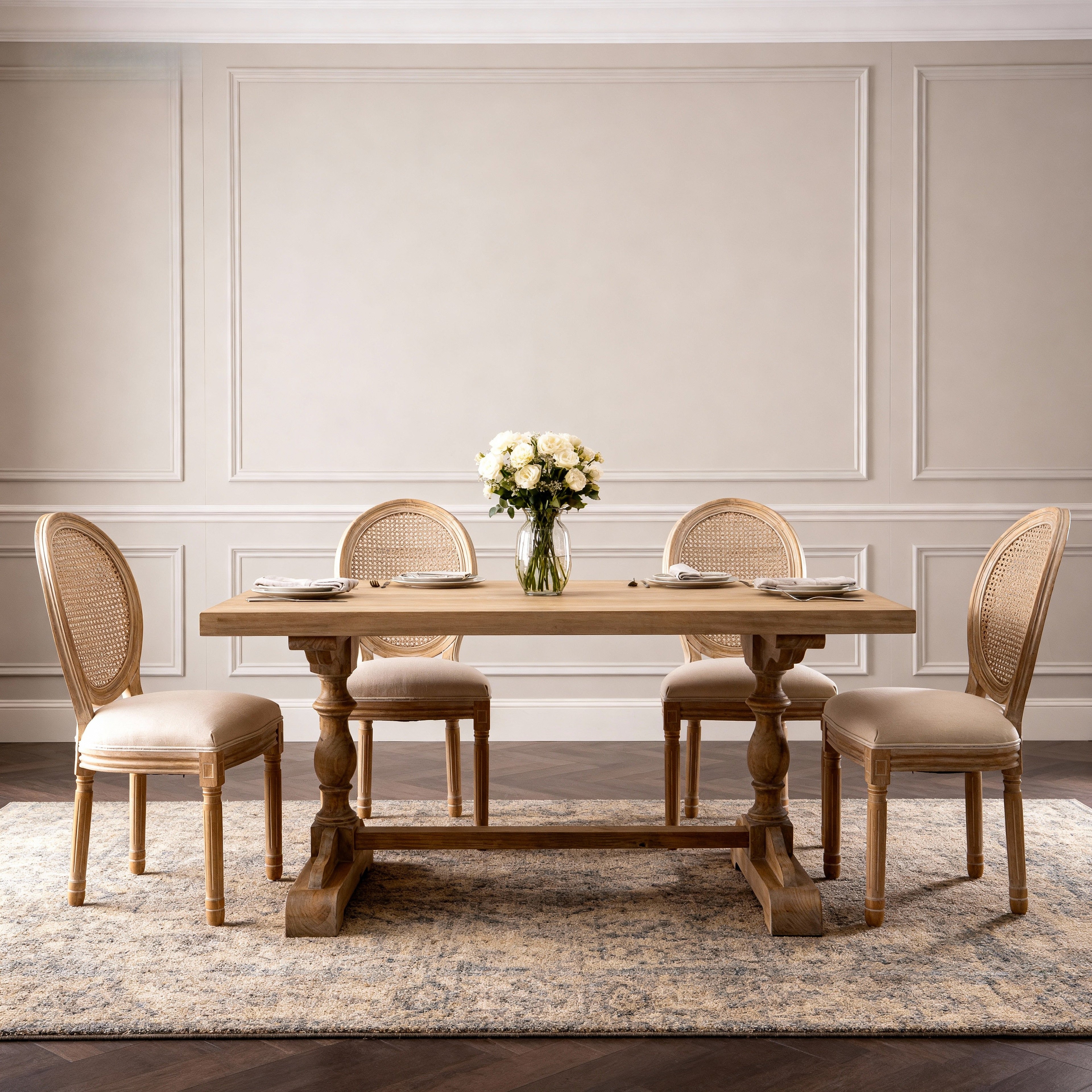 French Style Solid Wood Frame Seating for Dining