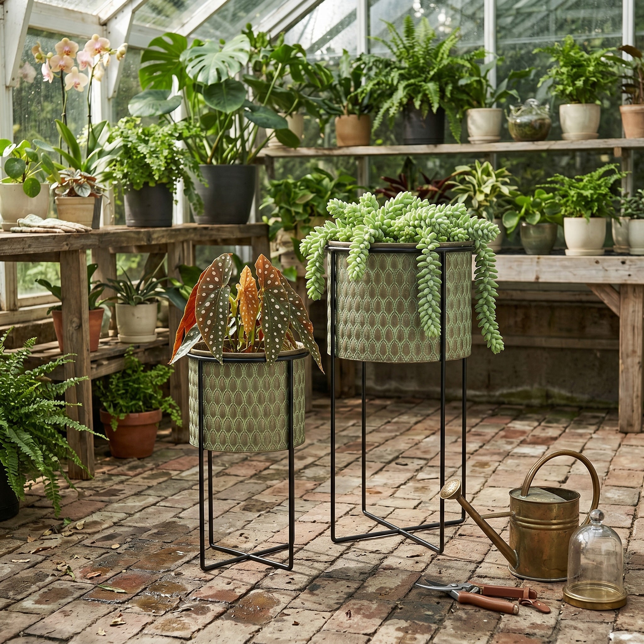 Set of 2 Textured Garden Pots