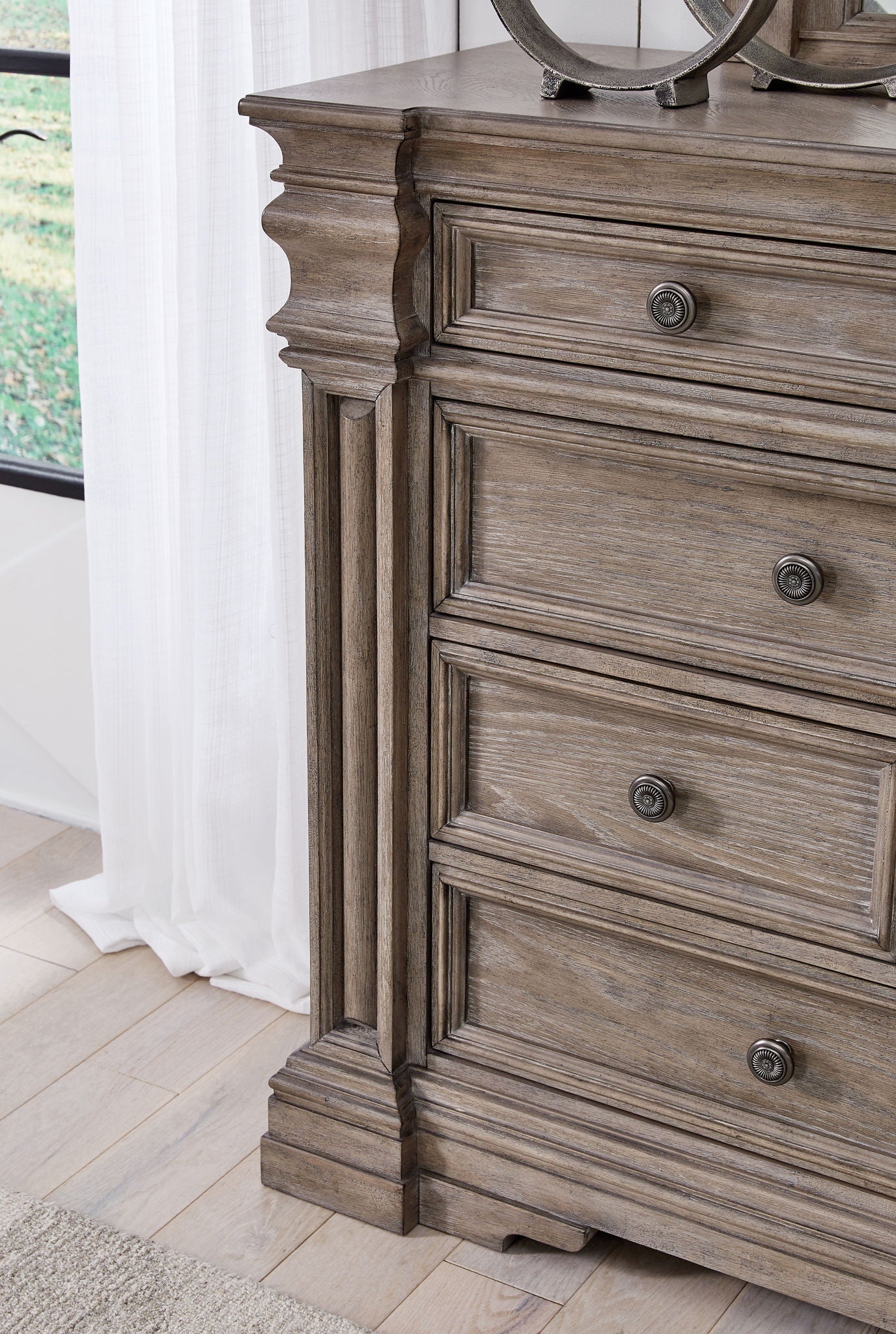 Blairhurst - Dresser