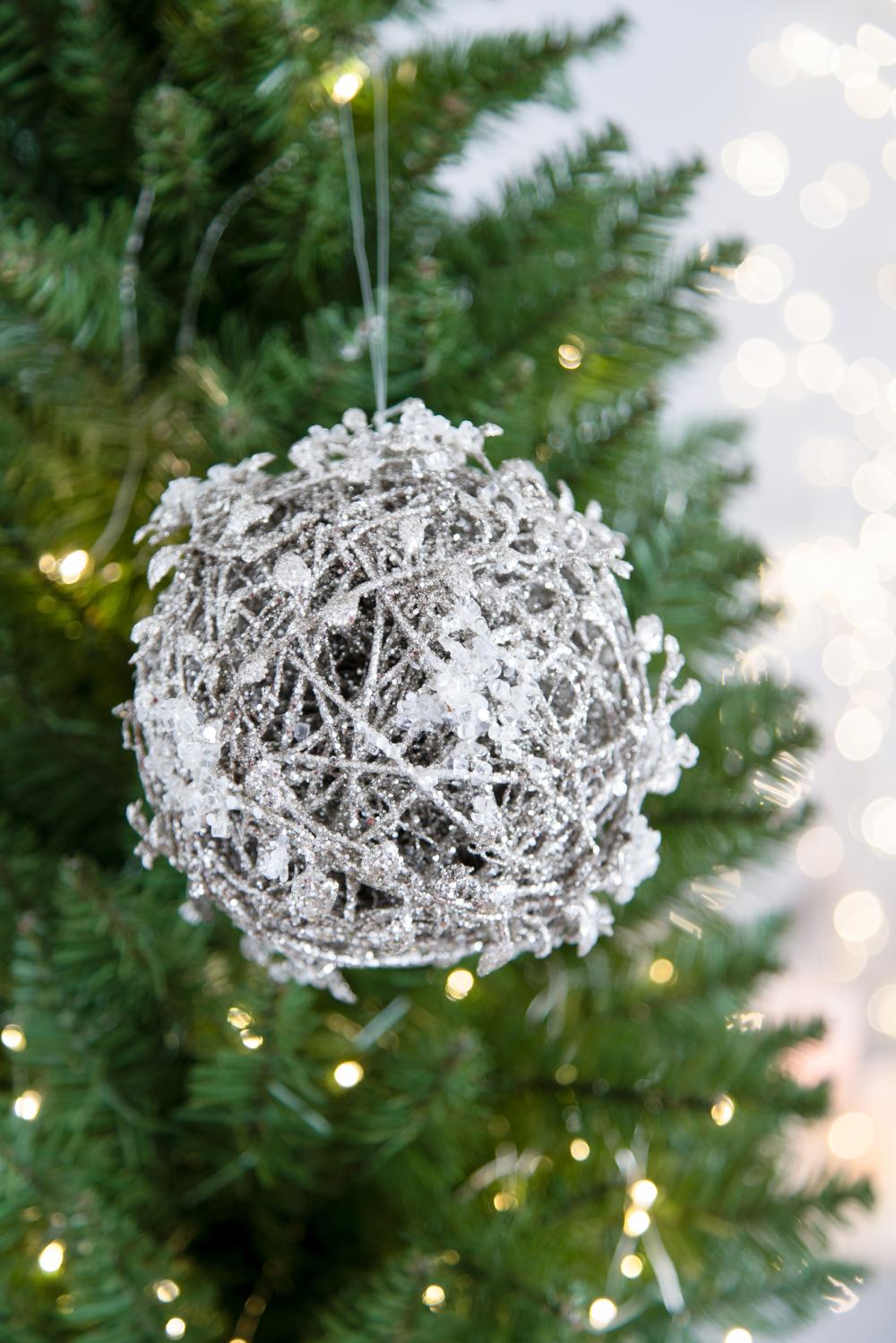 Iced Leaf/Twig Ball Christmas Tree Ornaments - Set of 4