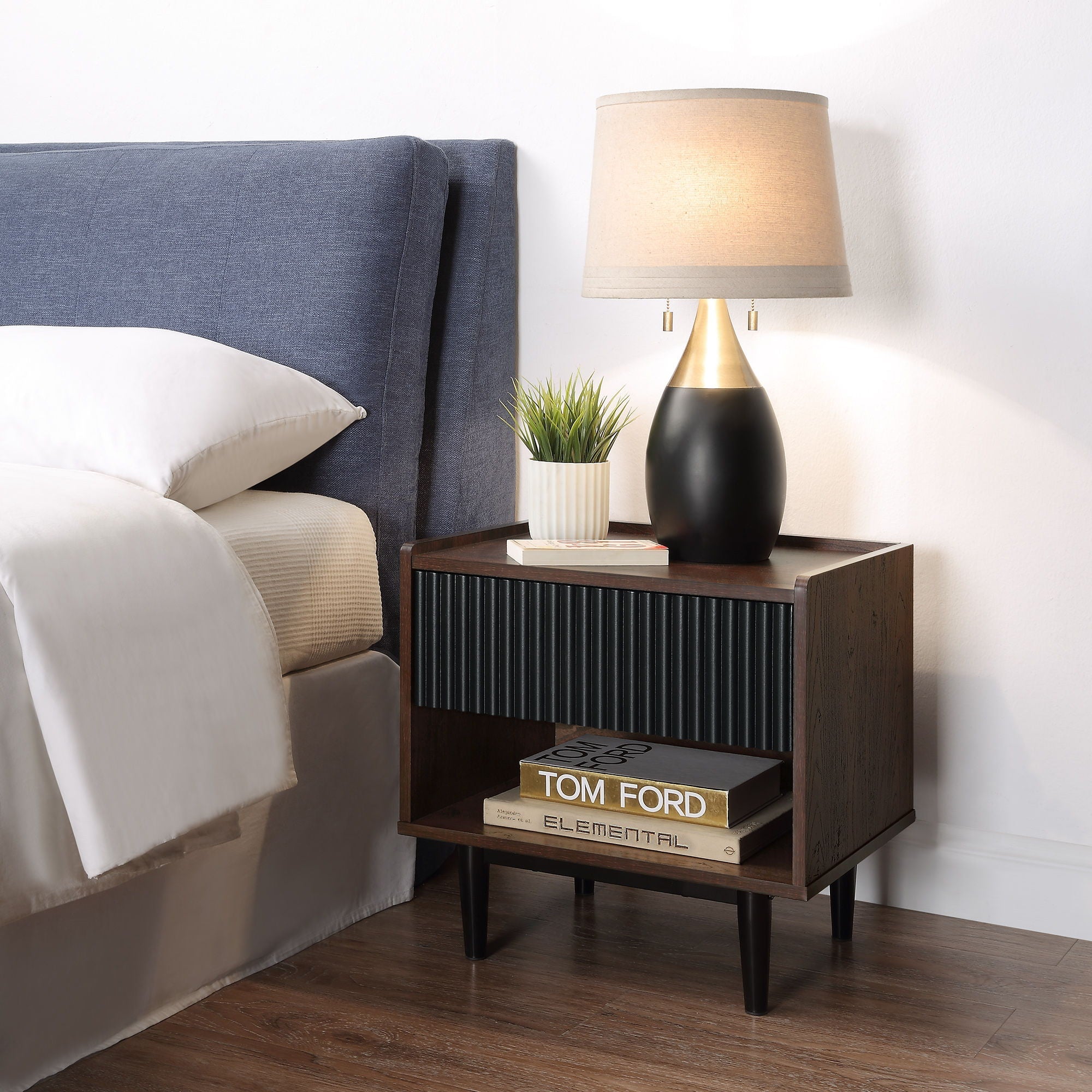 Duane - Nightstand