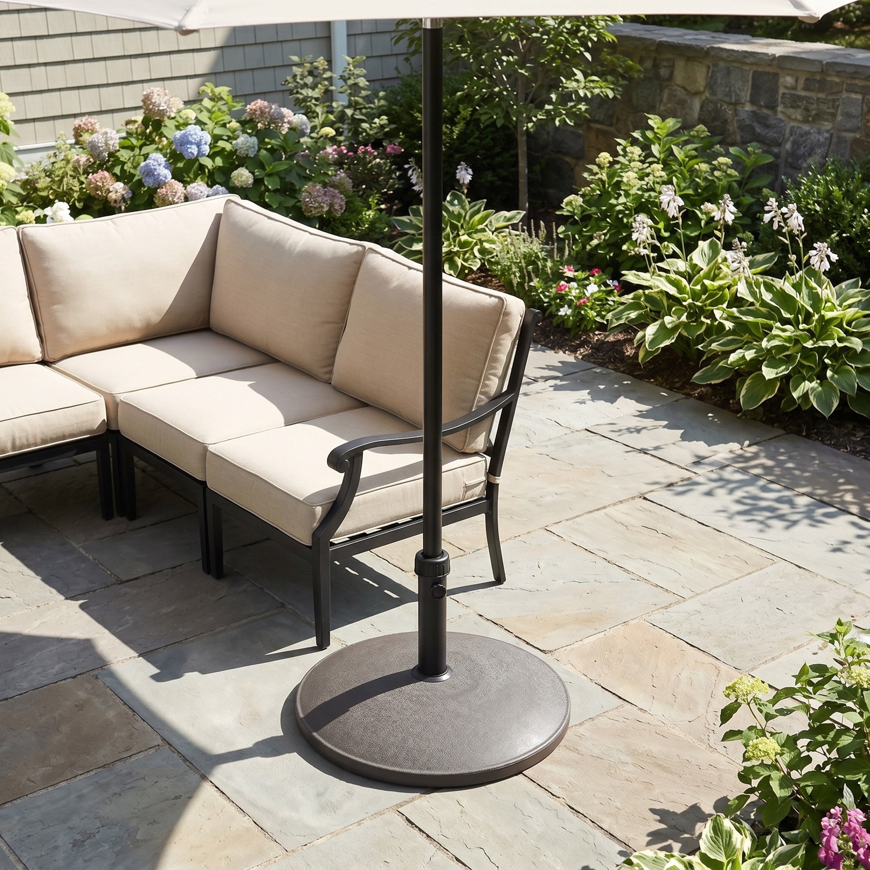 Ander Outdoor 35-pound Round Umbrella Base - Brown