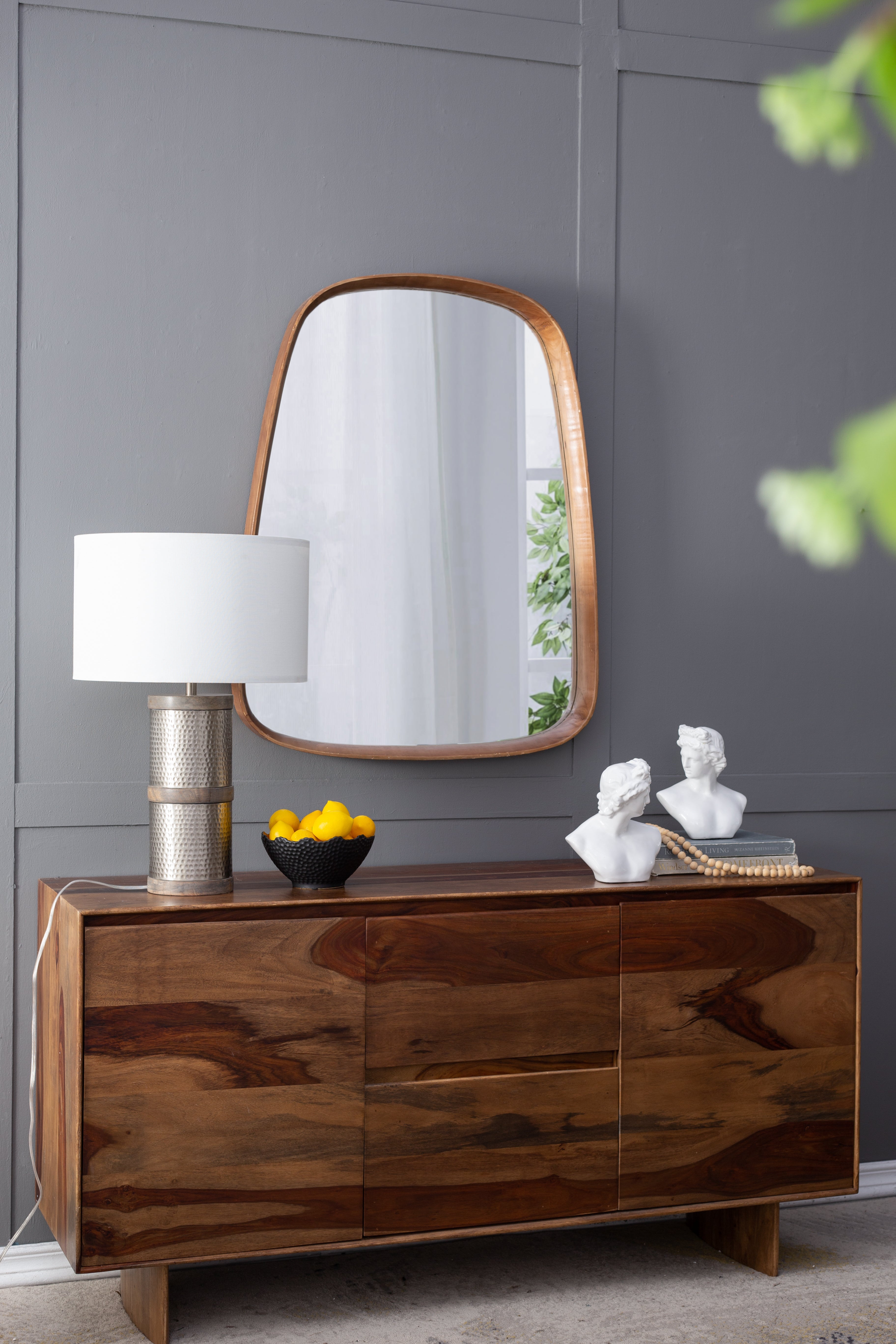 D16x24.4" Hammered Iron Table Lamp with Mango Wood