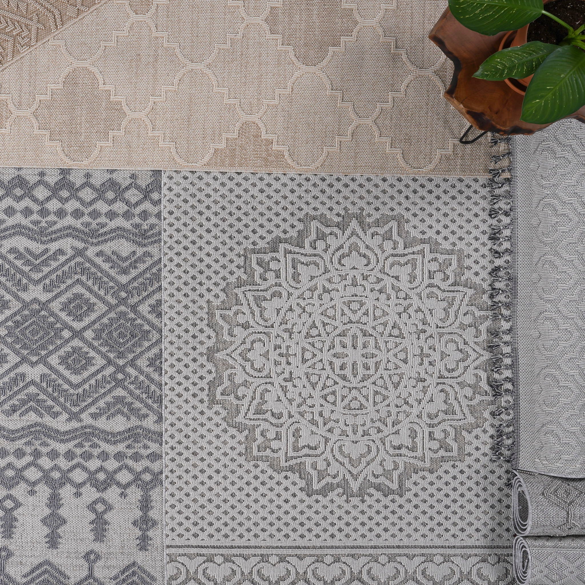 Guros - Trendy Geometric Indoor / Outdoor Rug