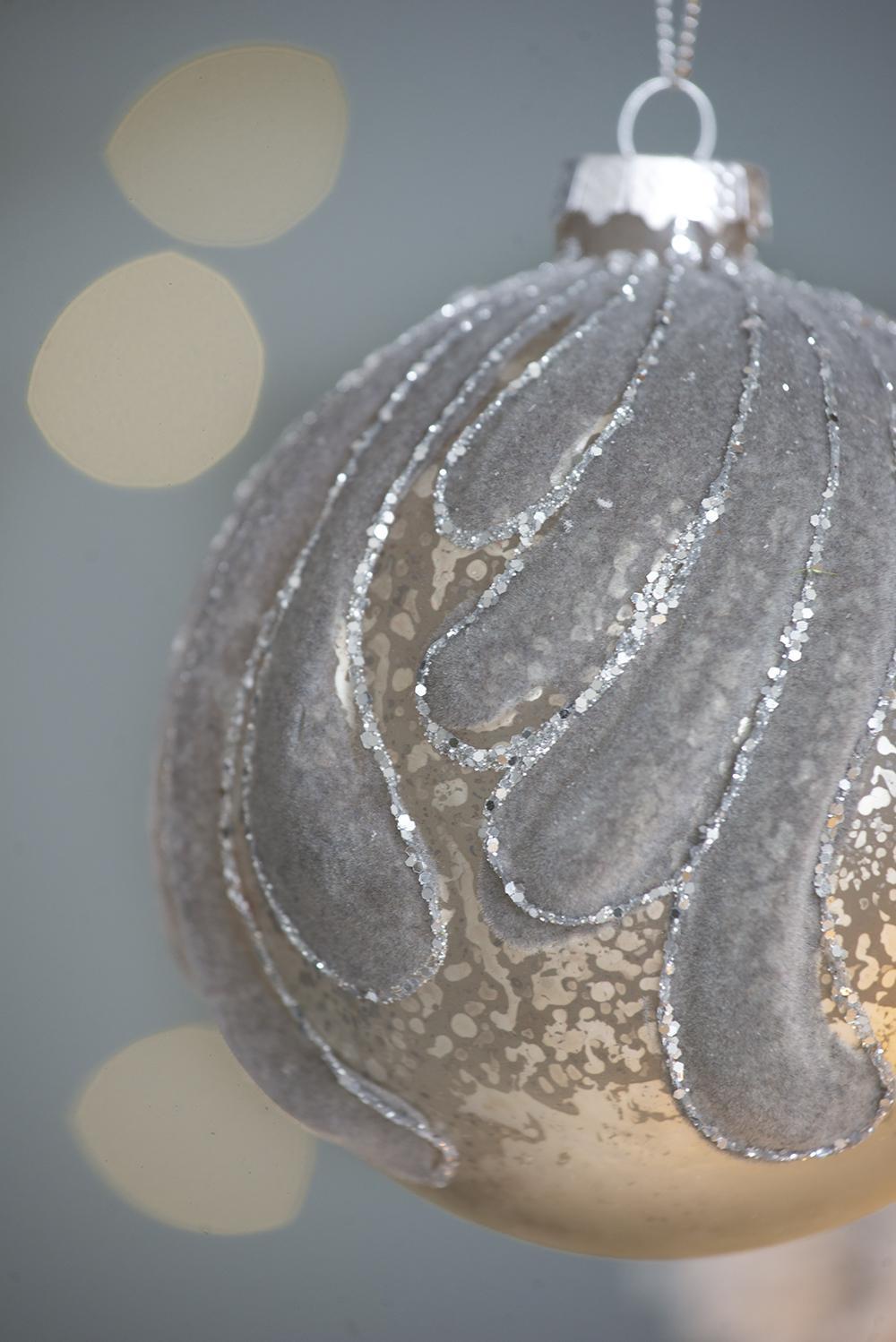 Decorative Hanging Glass Christmas Ball Ornaments - Set of 6