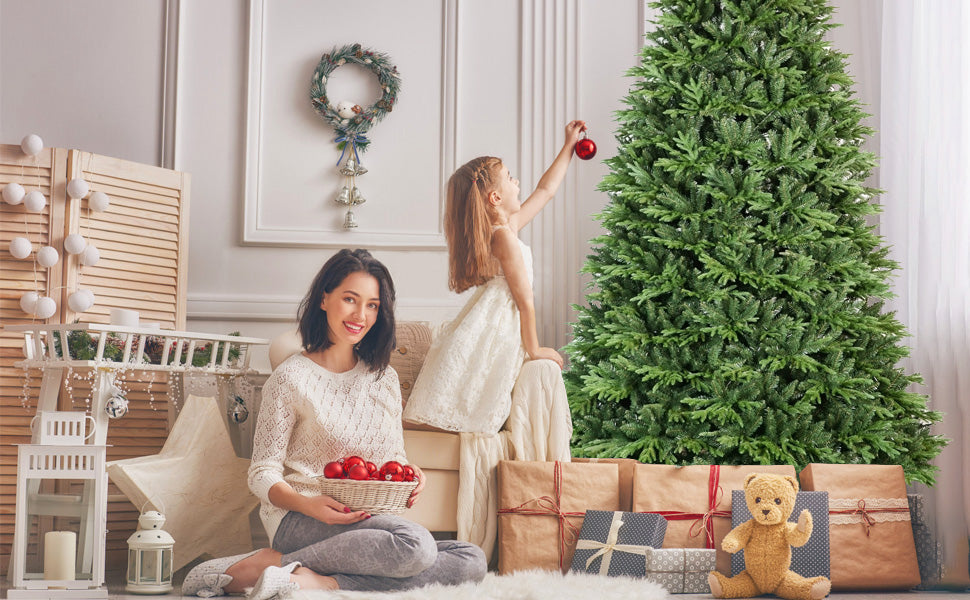 6.5ft Artificial Christmas Tree, Premium Hinged Pine